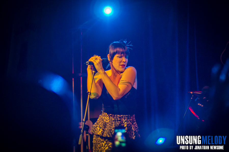 Beth Hart-Nashville-05-04-8